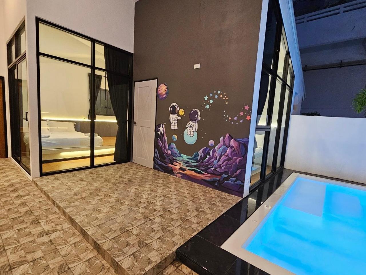 Madaguscar Private Pool Villa-pattaya *