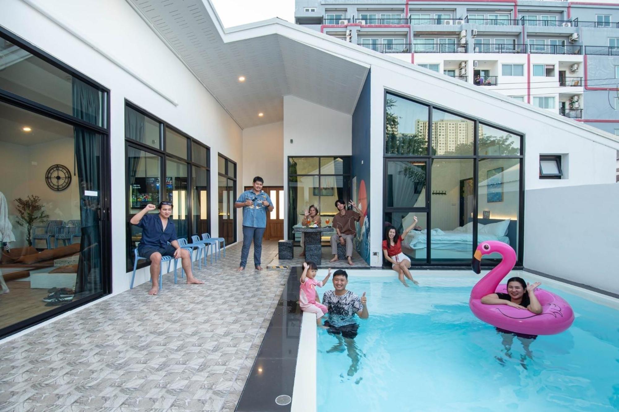 Madaguscar Private Pool Villa-pattaya